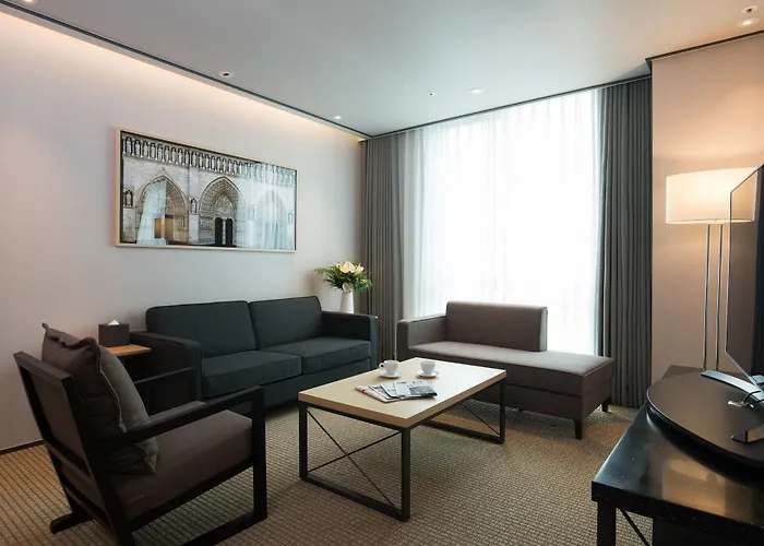 Orakai Cheonggyesan Hotel, Bw Premier Collection 4*
