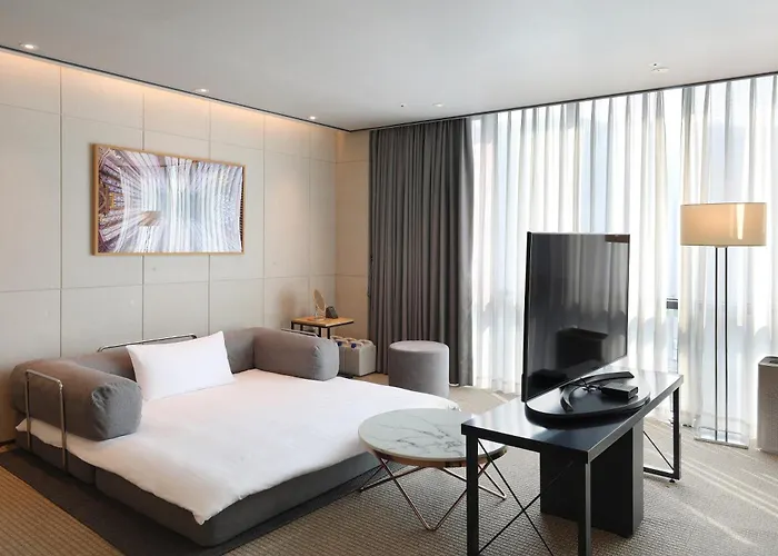 ホテル Orakai Cheonggyesan Hotel, Bw Premier Collection 4*